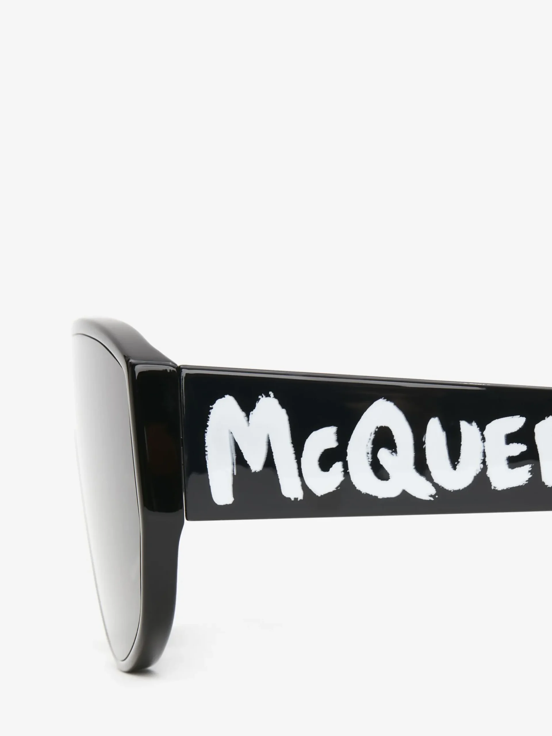McQueen Graffiti Mask Sunglasses in >Alexander McQueen Online
