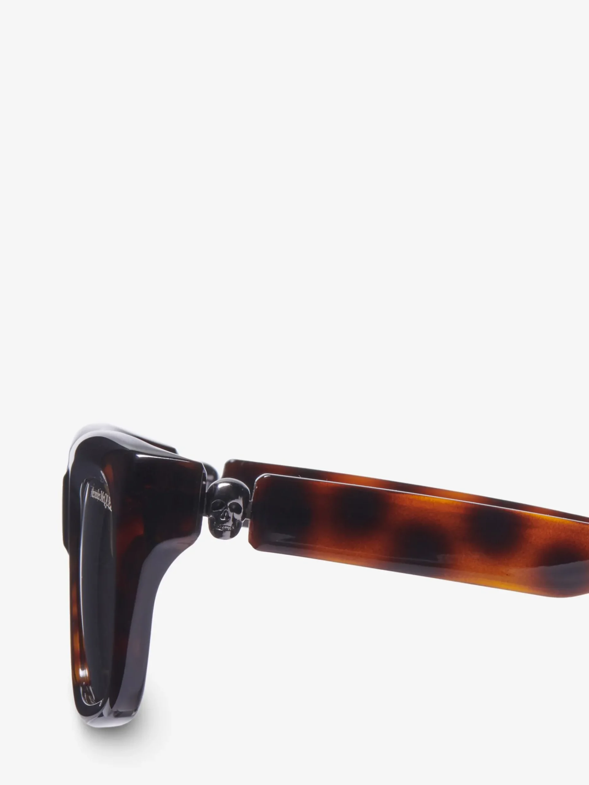 Men's Floating Skull Rectangular Sunglasses in >Alexander McQueen Store