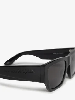 Men's McQueen Angled Rectangular Sunglasses in ><noscript><img width=
