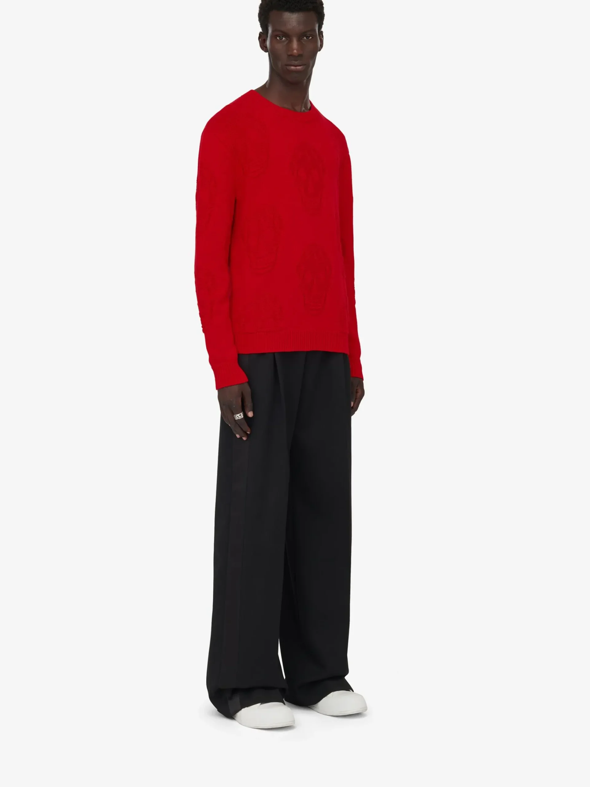 Men's Textured Skull Jumper in >Alexander McQueen Best Sale