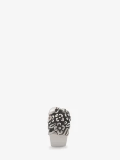 Men's The Floral Skull Ring in ><noscript><img width=