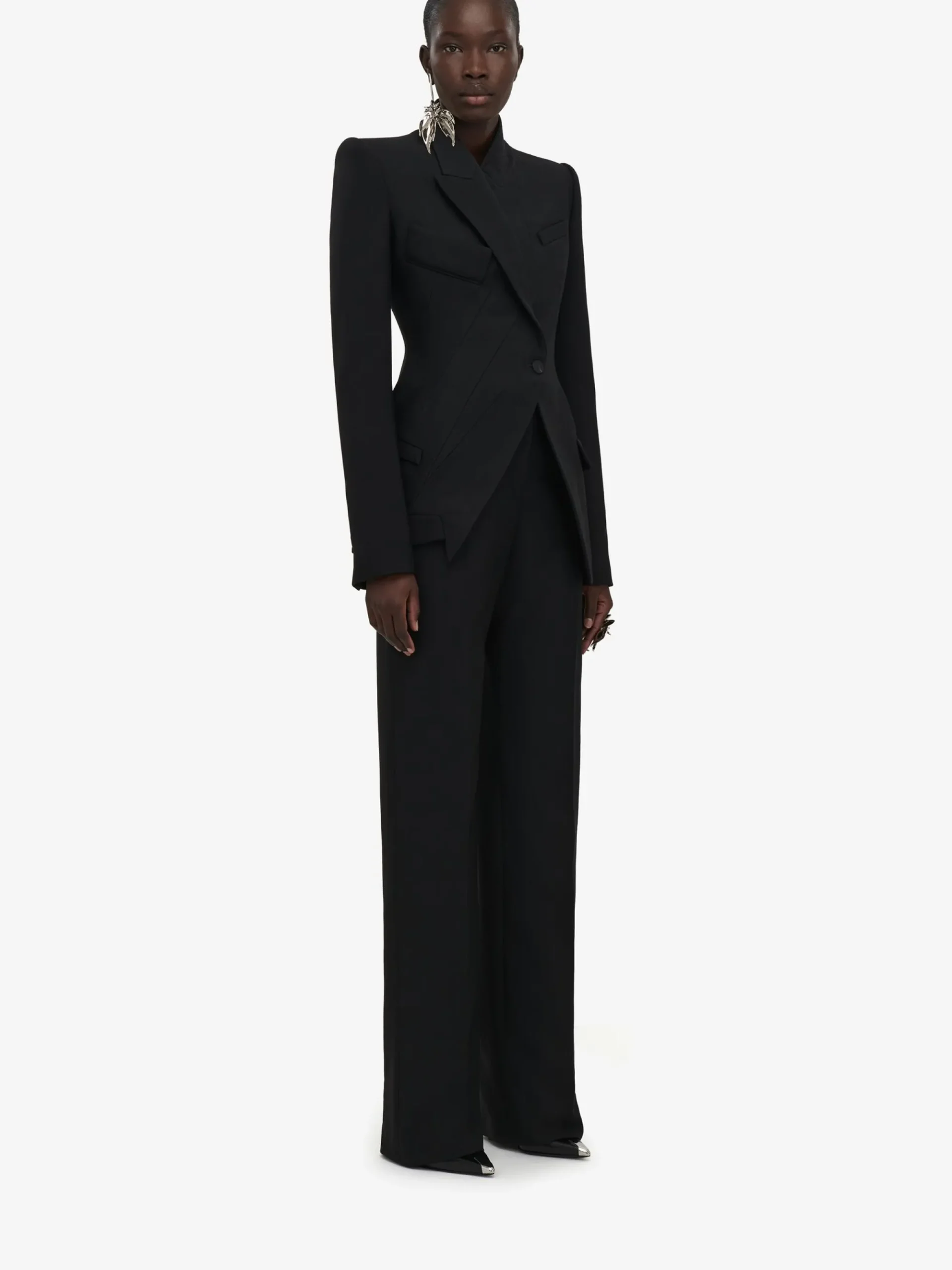 Women's Asymmetric Tailored Jacket in >Alexander McQueen Shop