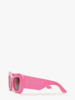 Women's Bold Cat-eye Sunglasses in ><noscript><img width=