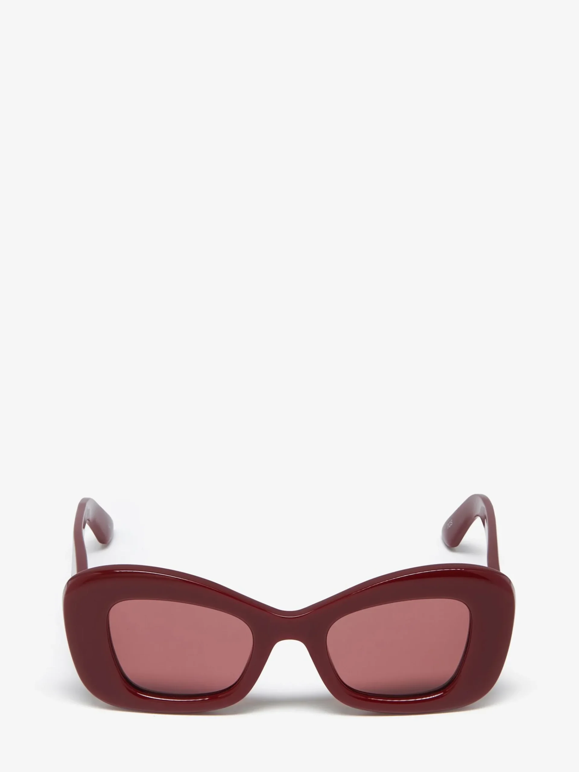 Women's Bold Cat-eye Sunglasses in >Alexander McQueen Hot