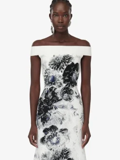 Women's Chiaroscuro Jacquard Dress in ><noscript><img width=