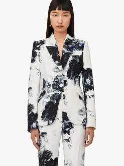 Women's Chiaroscuro Peak Shoulder Jacket in ><noscript><img width=