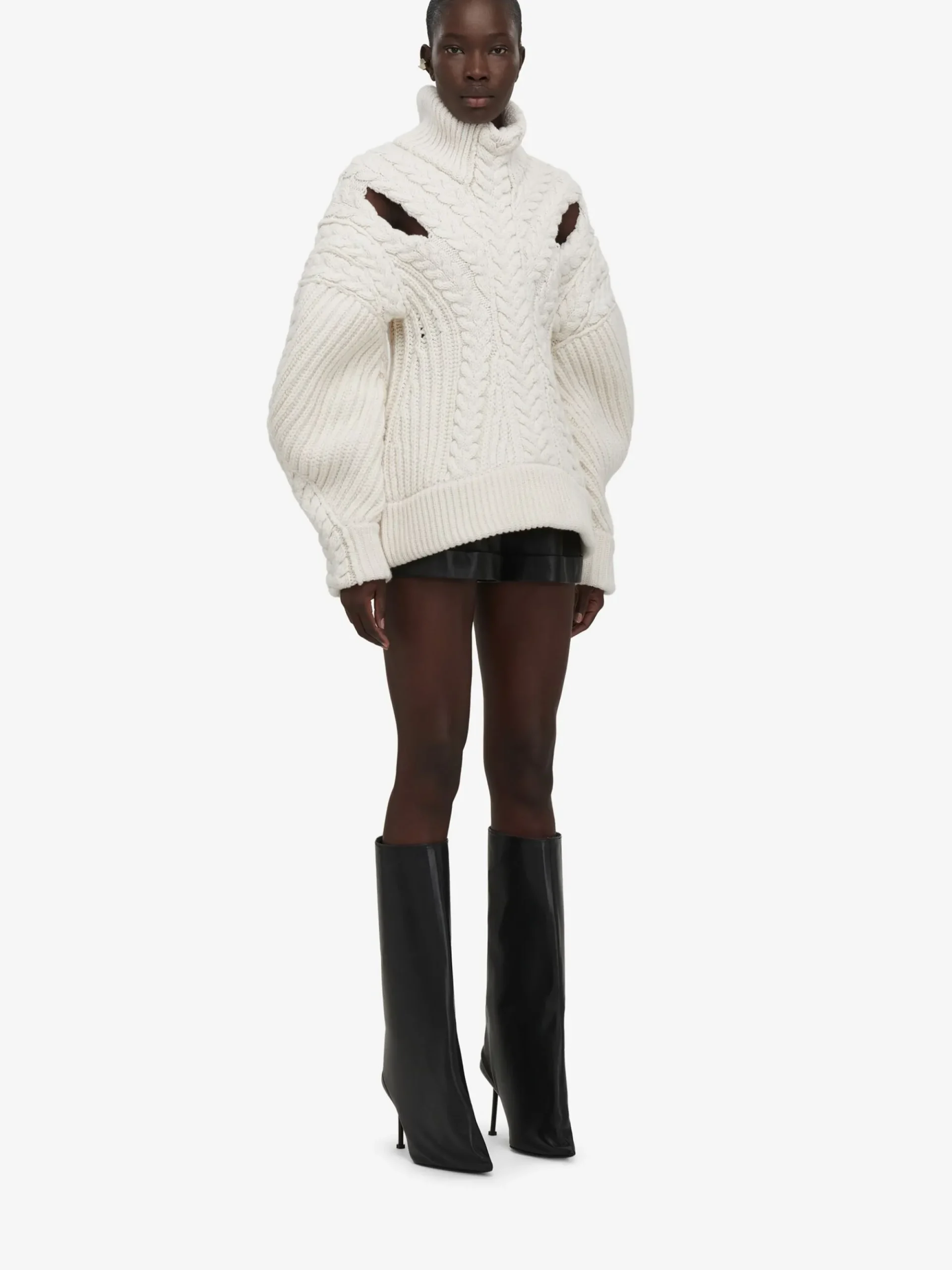 Women's Cocoon Sleeve Cable Jumper in >Alexander McQueen Online