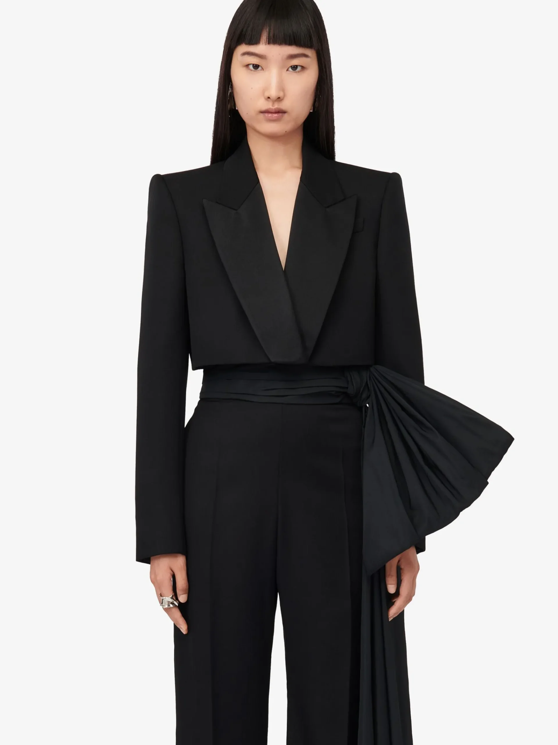 Women's Cropped Tuxedo Jacket in >Alexander McQueen Store
