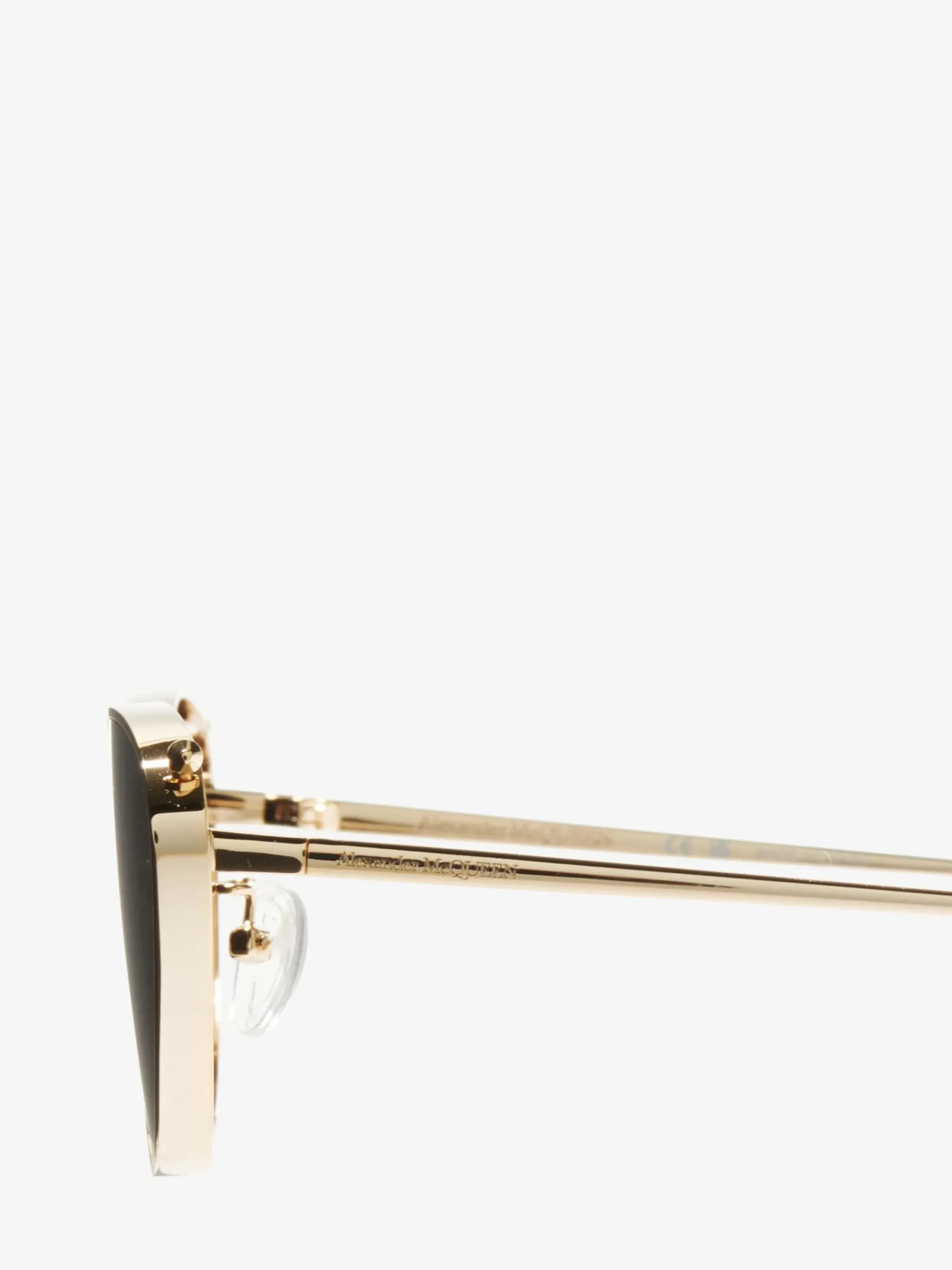 Women's Front Piercing Cat-eye Sunglasses in >Alexander McQueen Fashion