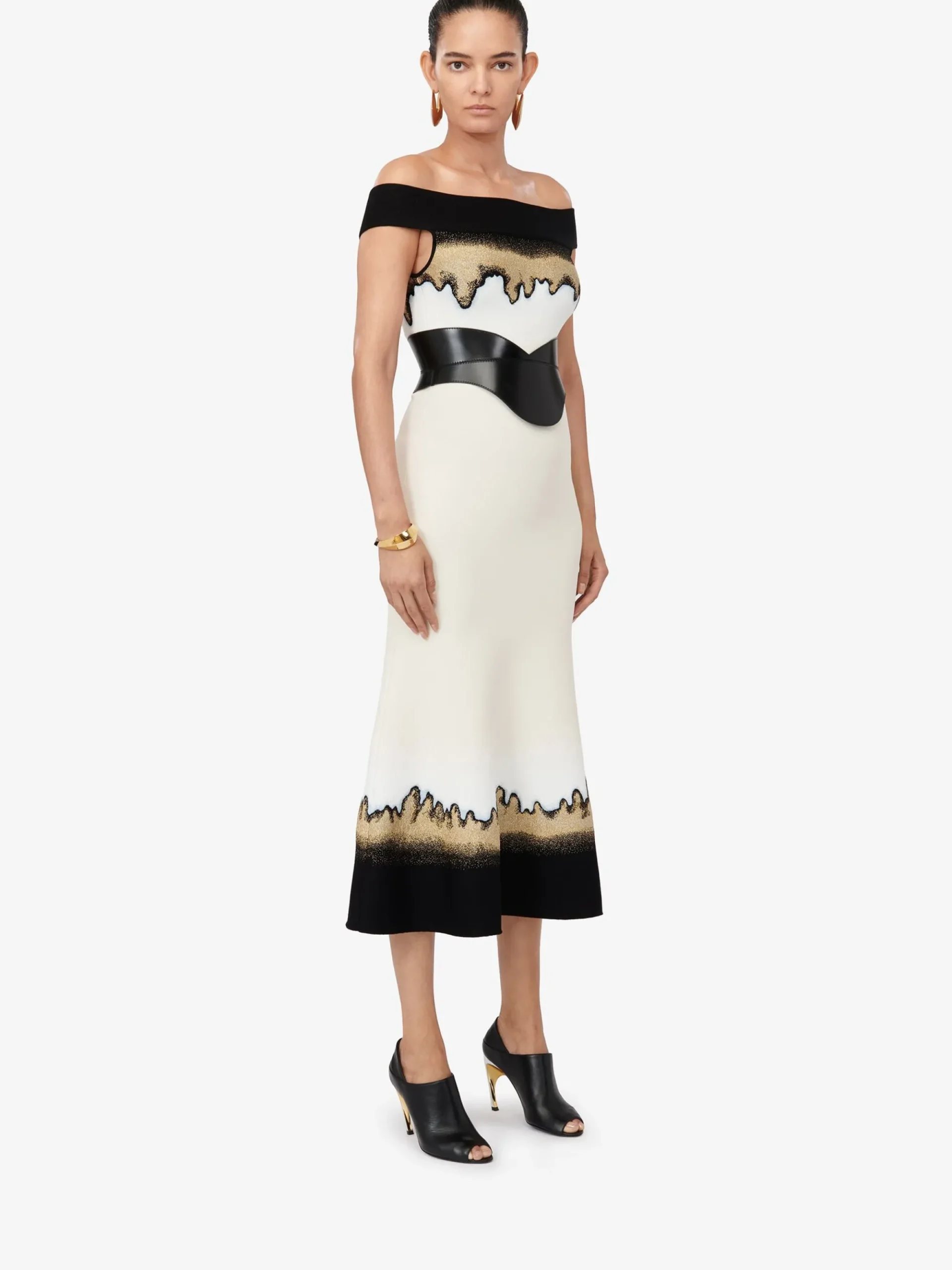 Women's Off-the-shoulder Jacquard Dress in >Alexander McQueen Fashion
