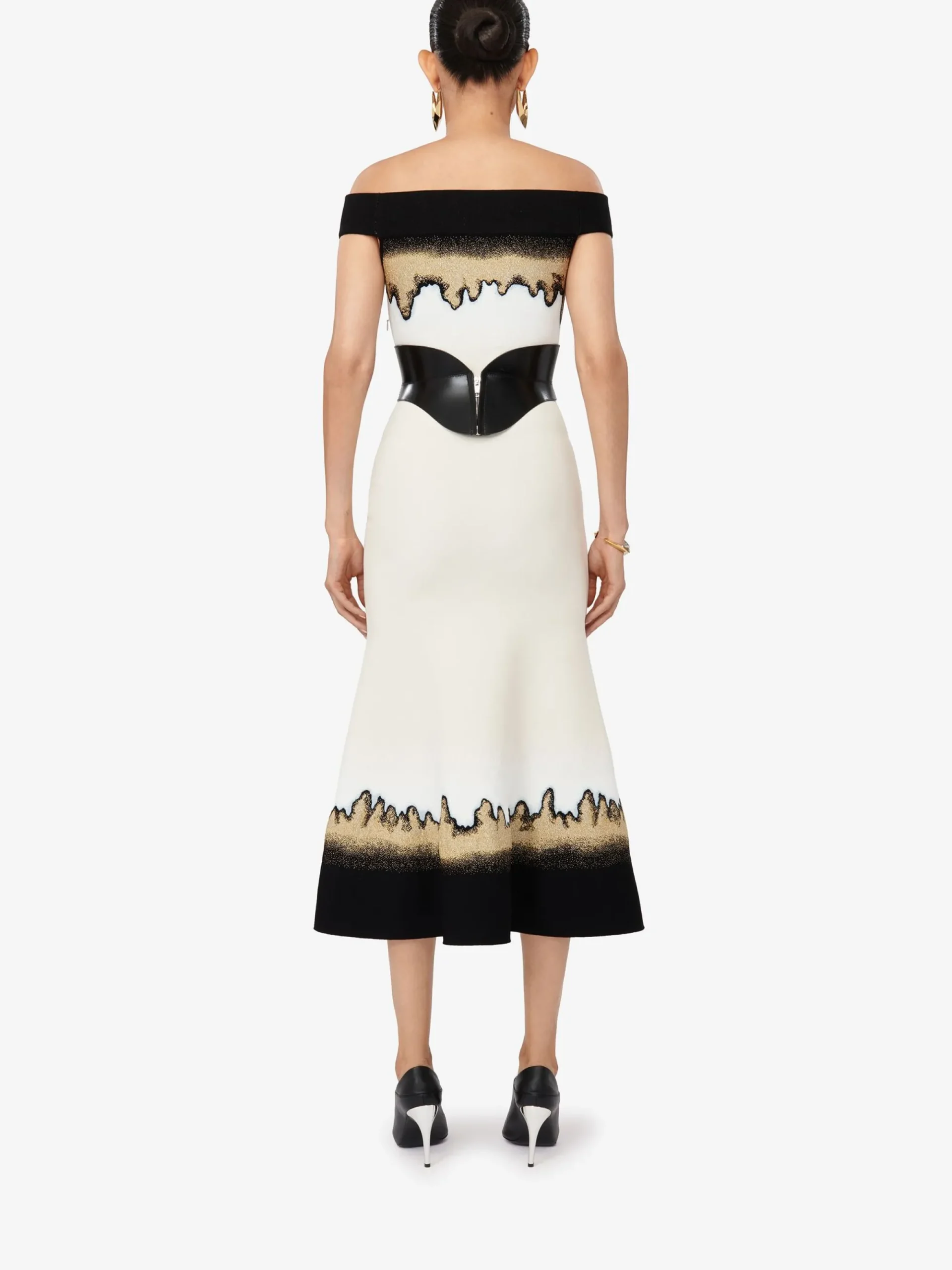 Women's Off-the-shoulder Jacquard Dress in >Alexander McQueen Fashion