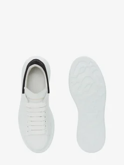 Women's Oversized Sneaker in ><noscript><img width=