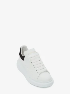 Women's Oversized Sneaker in ><noscript><img width=