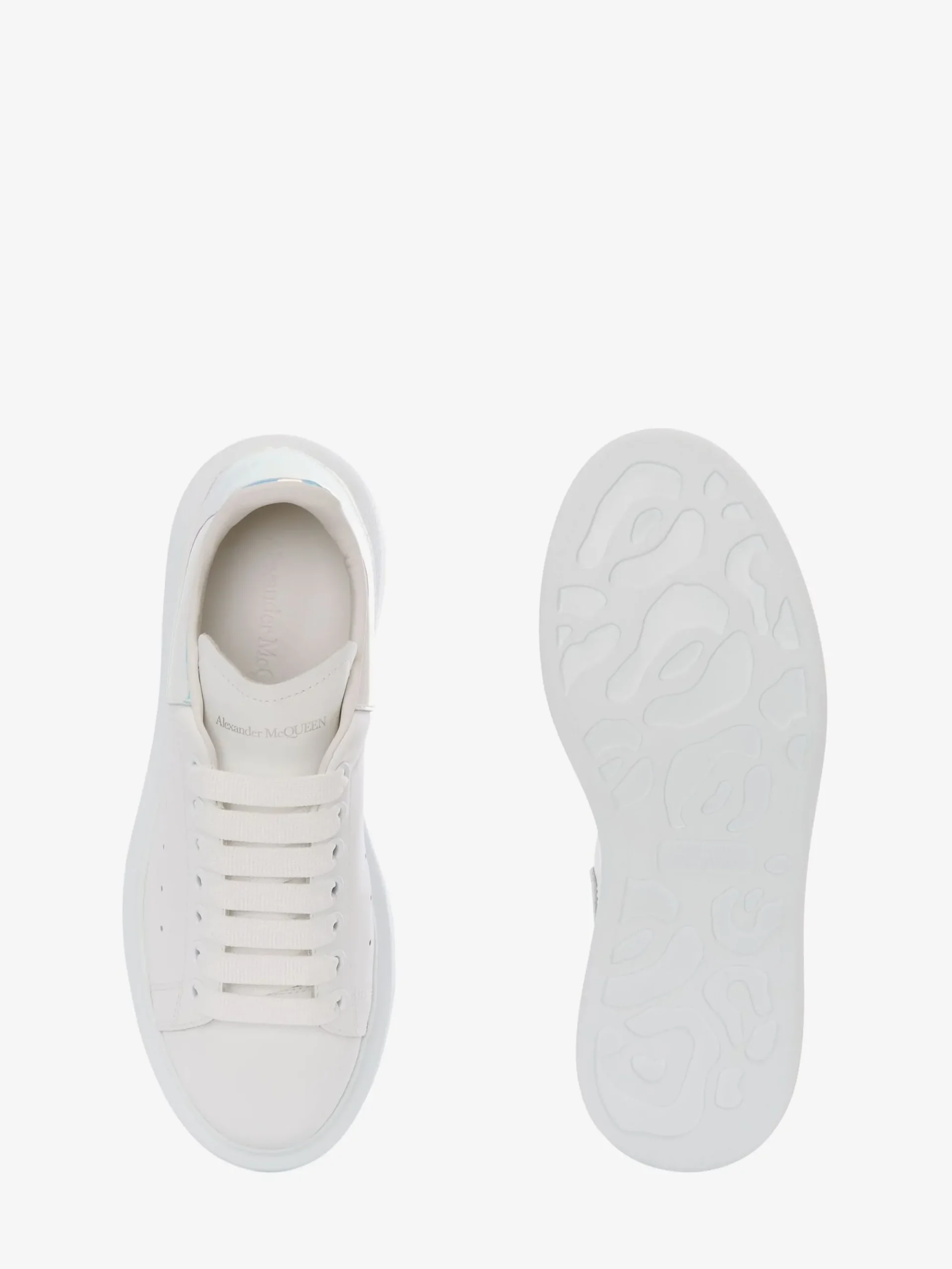 Women's Oversized Sneaker in >Alexander McQueen Online