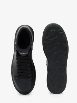 Women's Oversized Sneaker in ><noscript><img width=