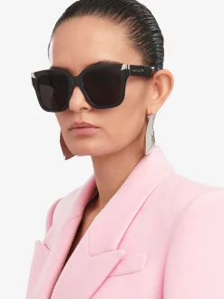 Women's Punk Rivet Oversize Sunglasses in >Alexander McQueen Discount