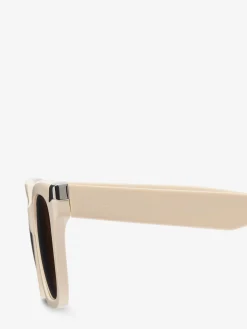 Women's Punk Rivet Oversize Sunglasses in ><noscript><img width=