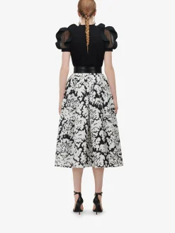 Women's Ruffle Detail T-shirt in ><noscript><img width=