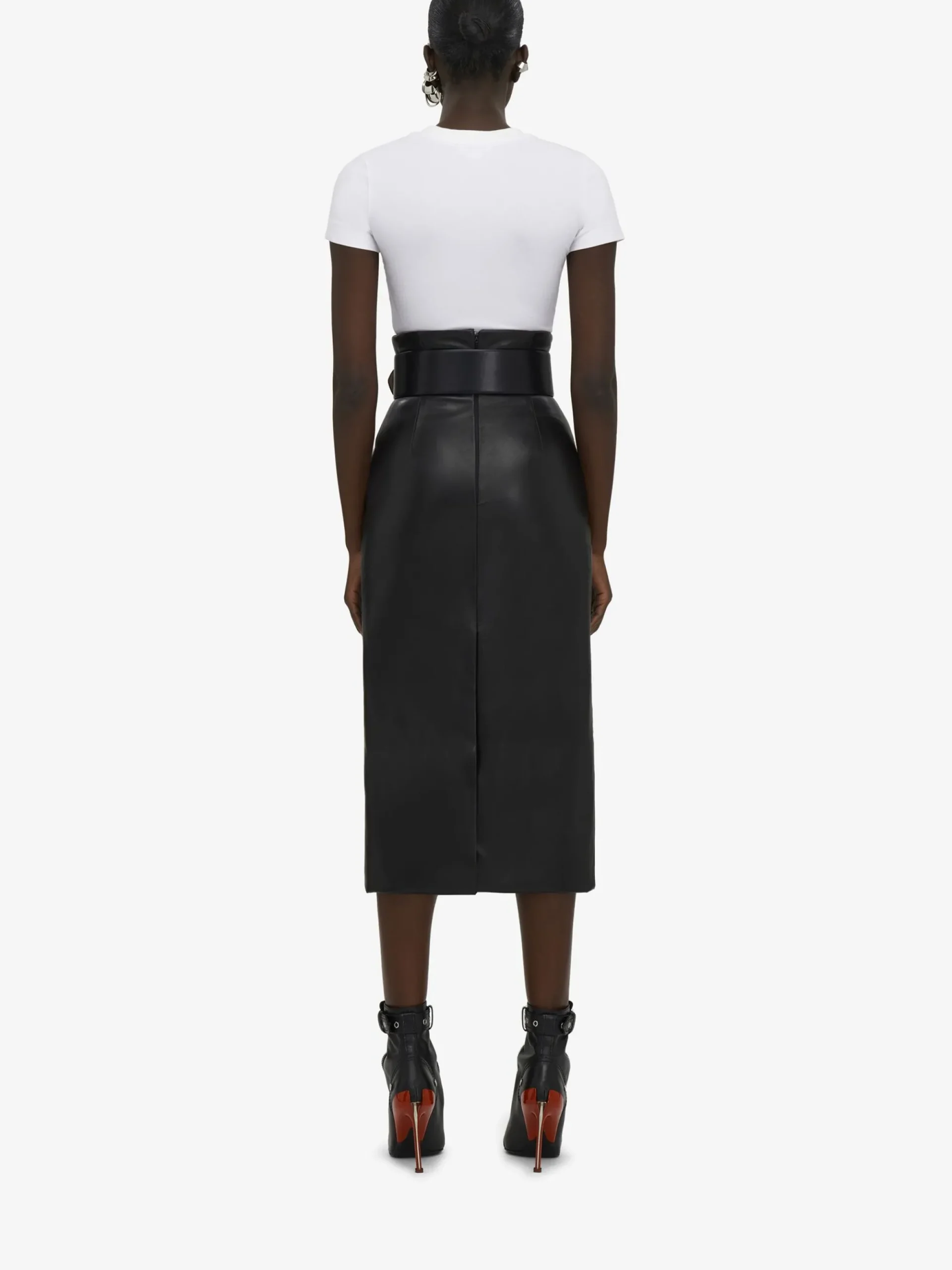 Women's Seal Logo Fitted T-shirt in >Alexander McQueen Shop