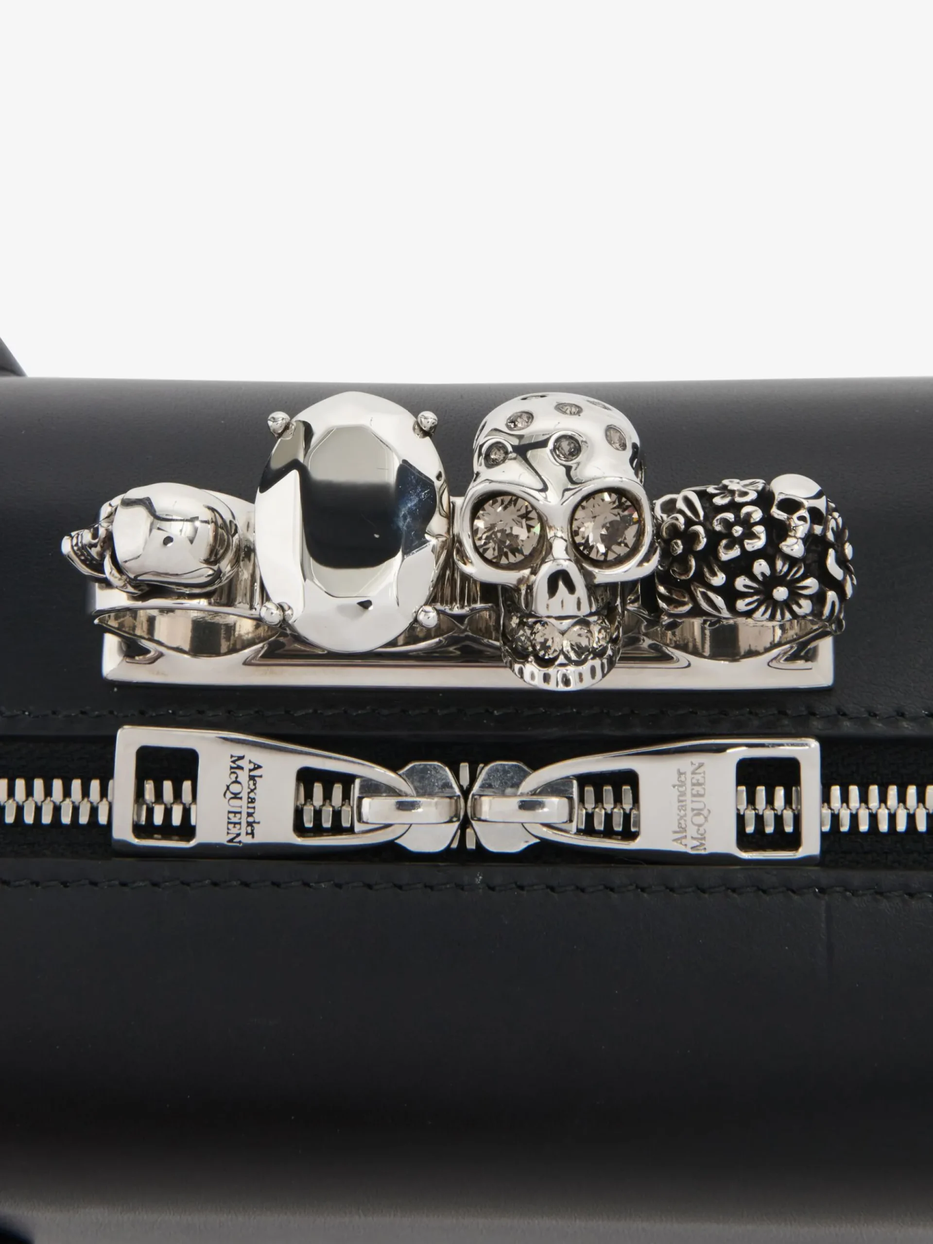 Women's The Reverse Clutch in >Alexander McQueen Online