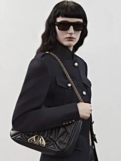 Women's The Seal Bag in ><noscript><img width=