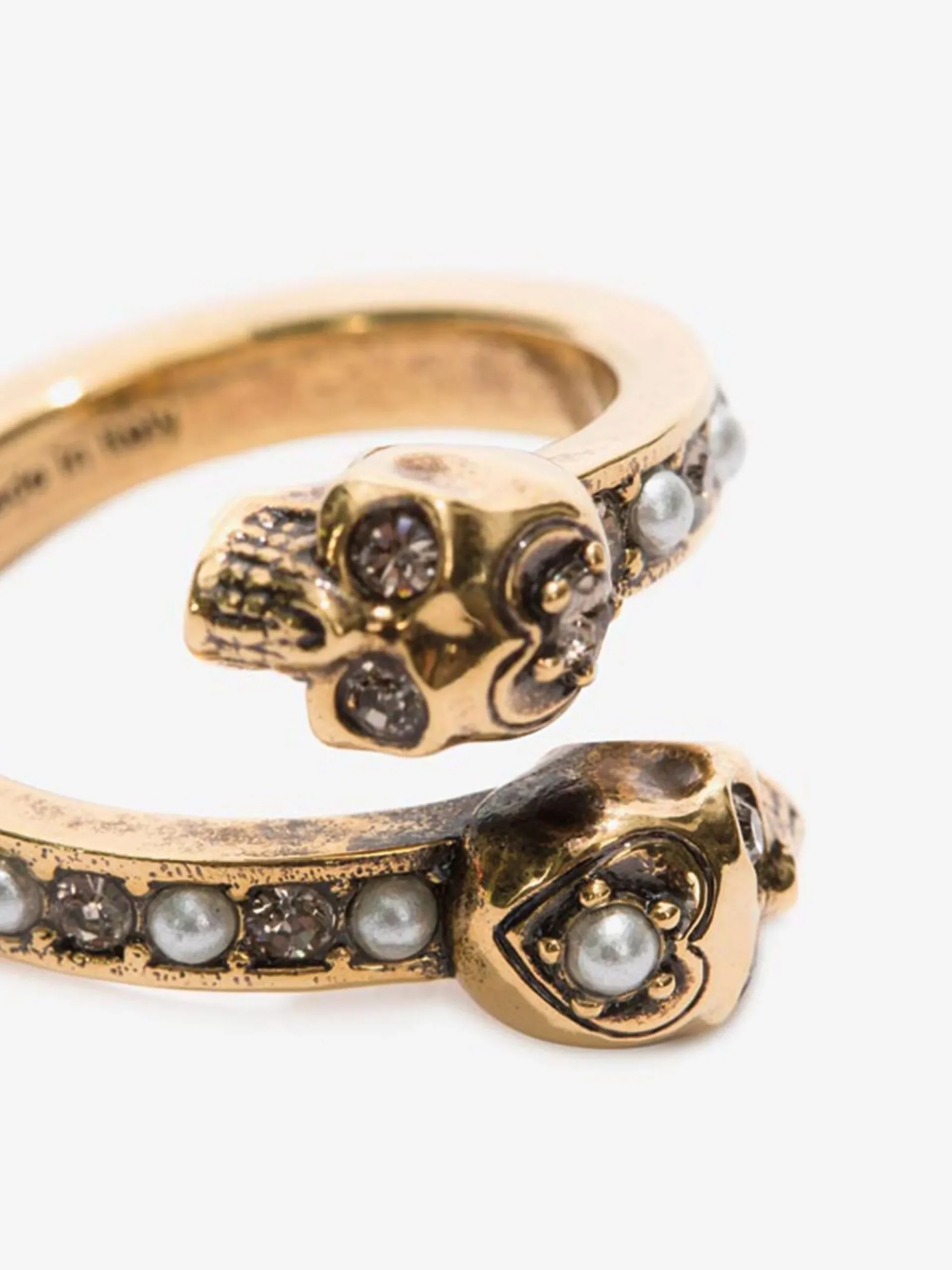 Women's Wrap-around Skull Ring in >Alexander McQueen Best